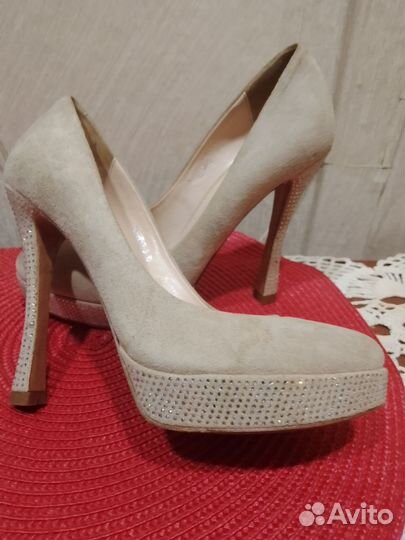 Туфли женские 35 размер