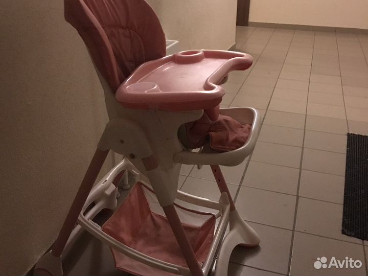 Стул и коляска.Были в гараже