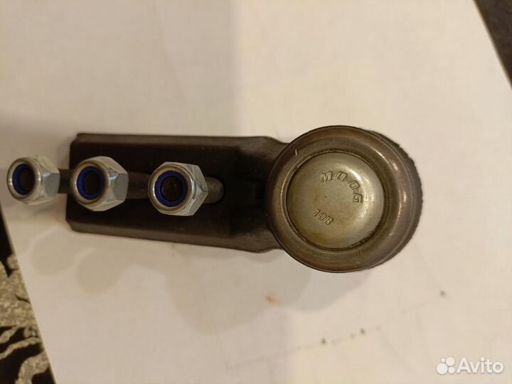 Шаровая опора Volvo 850