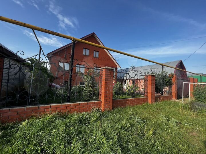 Дом 159 м² на участке 12,5 сот.