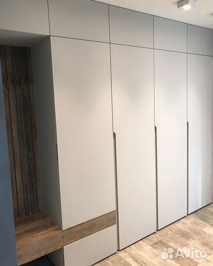 Шкаф встроенный