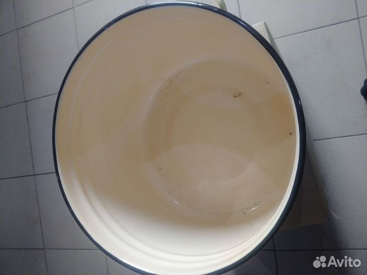 Кастрюля эмалированная