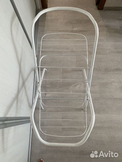 Подставка под ванну