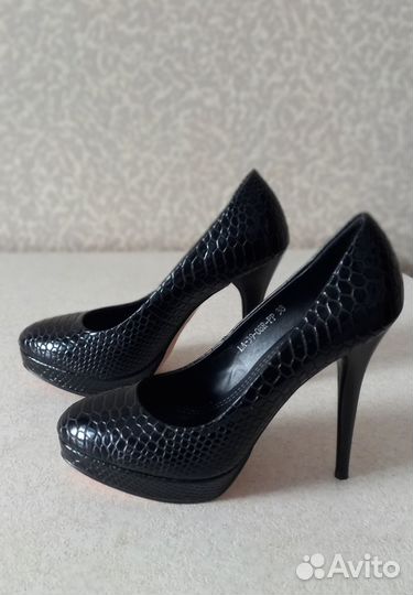 Туфли женские 38 размер черные