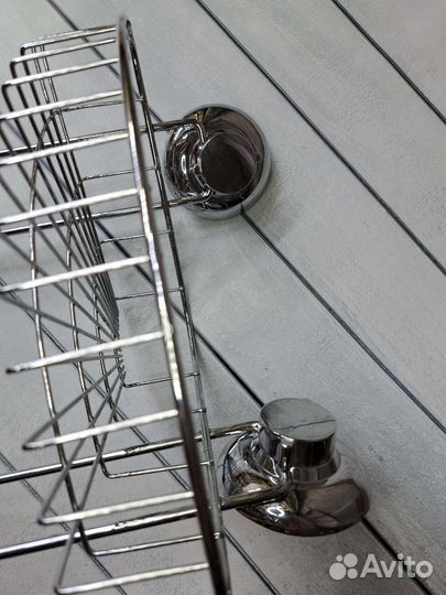 Полка навесная угловая в ванную комнату