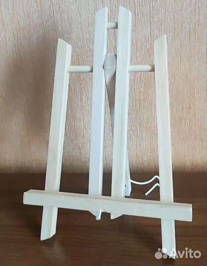 Мольберт настольный