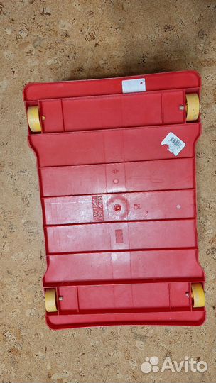 Ящик для игрушек на колесиках