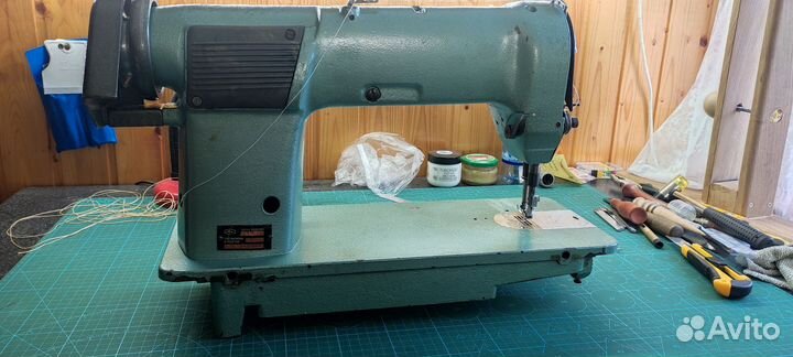 Промышленная швейная машина