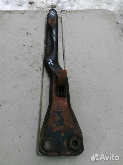 Балка передняя продольная Mitsubishi Galant 93-97