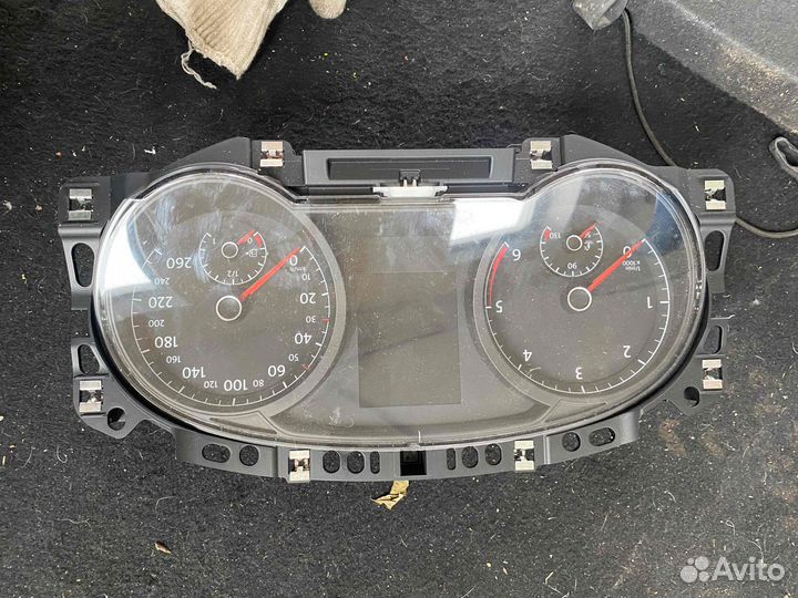 Щиток приборный (панель приборов) Volkswagen Golf
