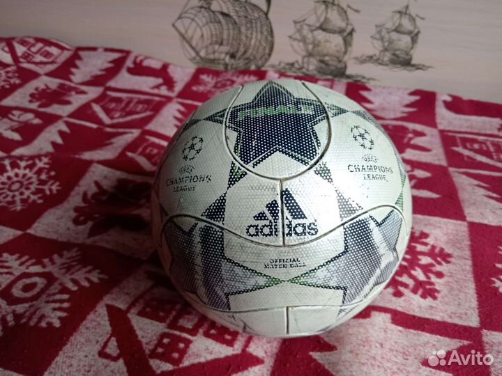Футбольный мяч adidas лига чемпионов 2007