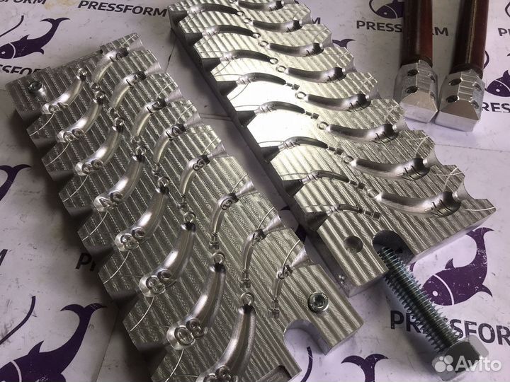 Форма чпу для литья грузил (банан, 2-32)