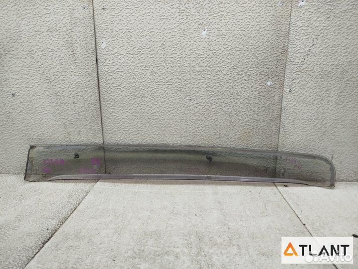 Ветровик задний правый nissan moco