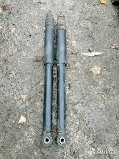 Рено Логан задние амортизаторы