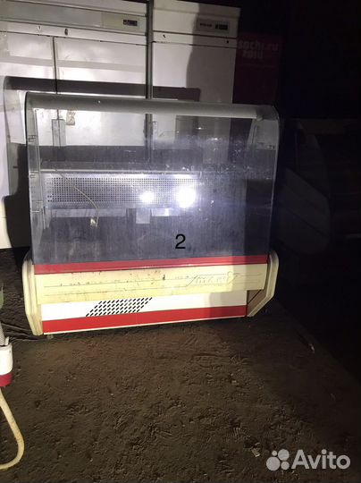 Ходильная витрина