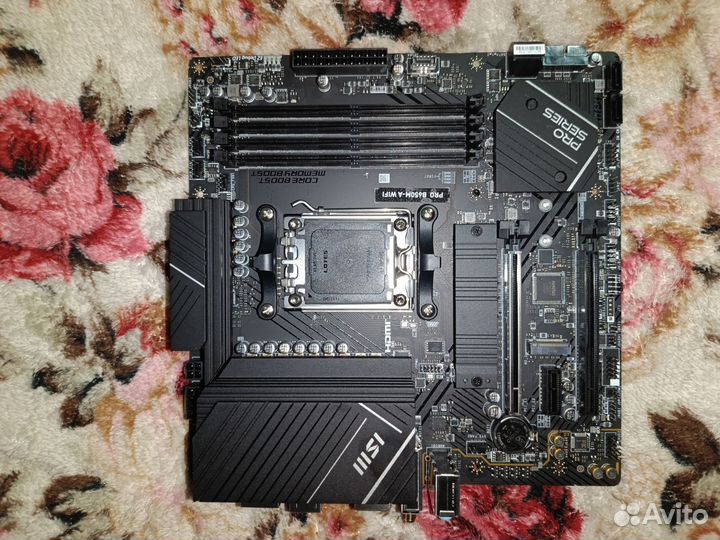 Материнская плата