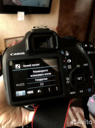 Canon Зеркальный фотоаппарат