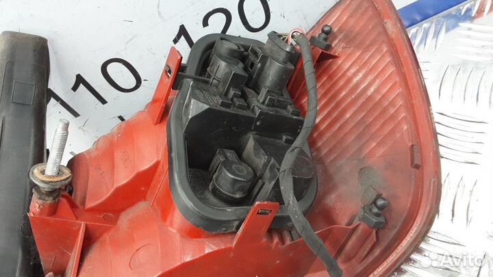 Фонарь Audi A6 C6 (2004-2011)