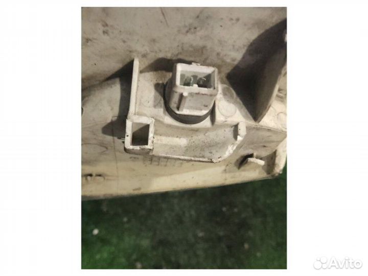 Поворотник левый Citroen Berlingo дизель 1999