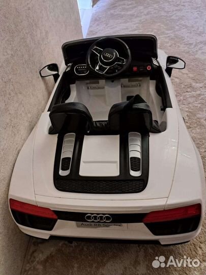 Детский электромобиль