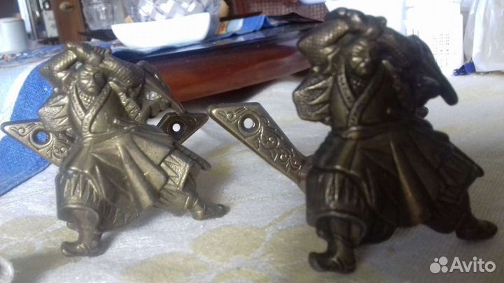 Держатели из латуни и бронзы