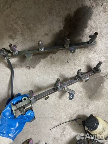 Топливная рампа в сборе infiniti fx 45/fuga