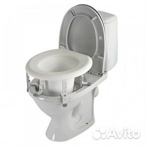 Насадка на унитаз после операции