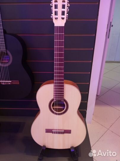 Классическая гитара Kremona S65S-GG массив