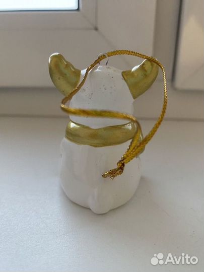 Новогодние игрушки