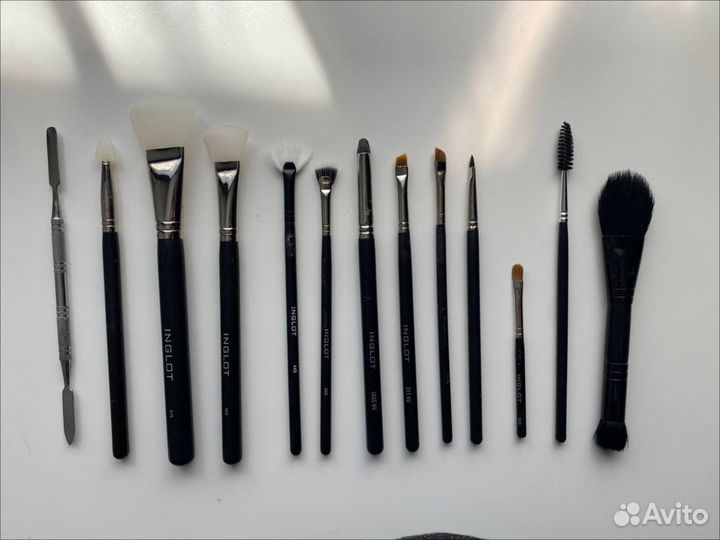 Б/у кисти для макияжа профессиональные