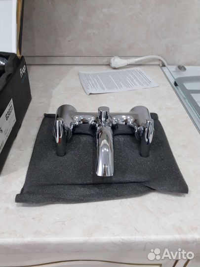 Смеситель для ванны с душем