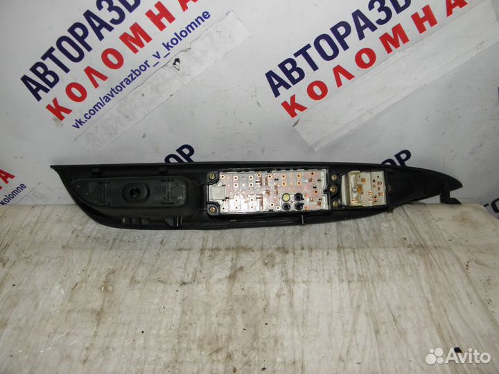 Блок управления стеклоподъемниками Mazda 6 GG