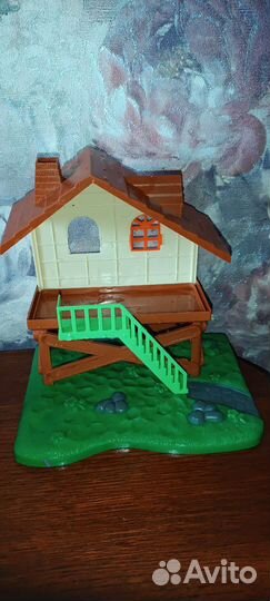 Пластиковые игрушки