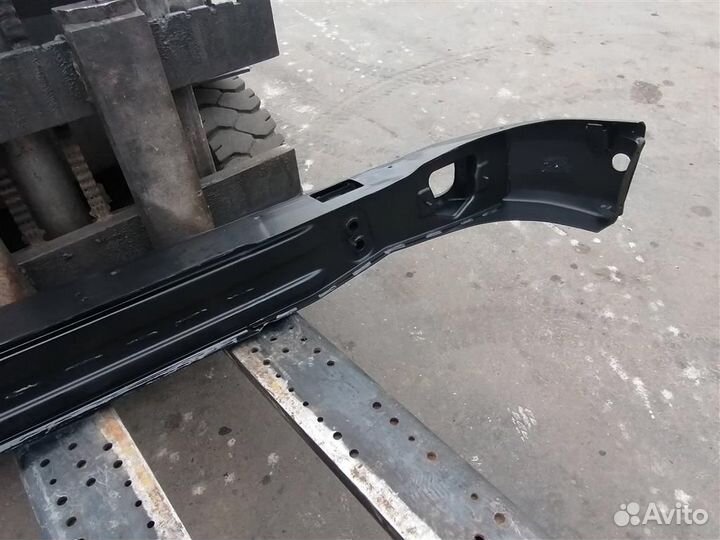 Усилитель переднего бампера Scania G500 6-Series