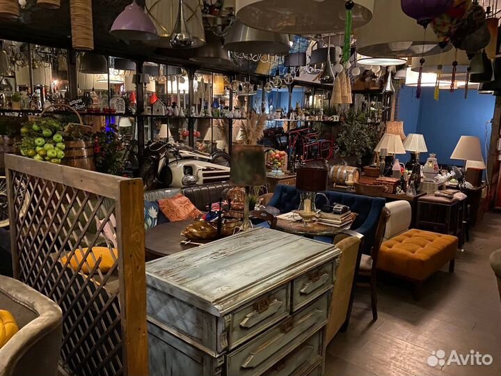 Закрылся ресторан продаю мебель