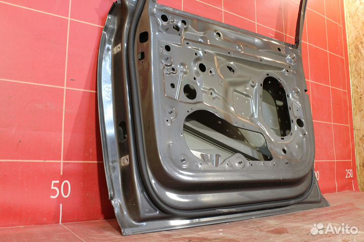 Дверь передняя правая Audi Q7/SQ7