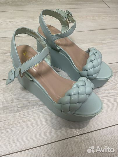 Обувь женская