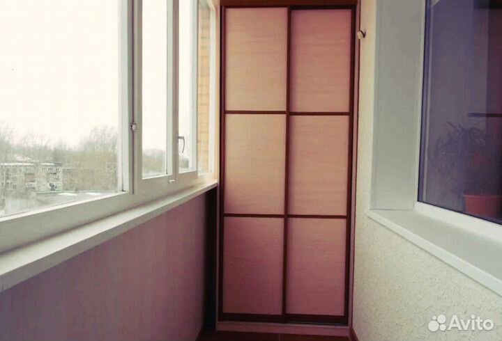 Шкаф на балкон на заказ