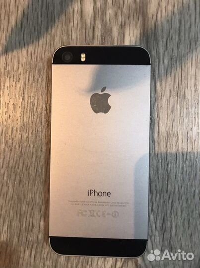 iPhone 5S, 16 ГБ