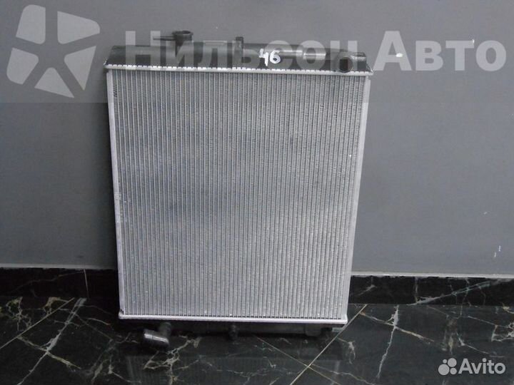 Радиатор двигателя nissan diesel, дубликат