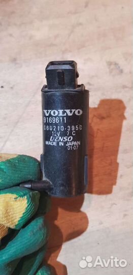 Насос омывателя volvo s60, v70, xc70, s80