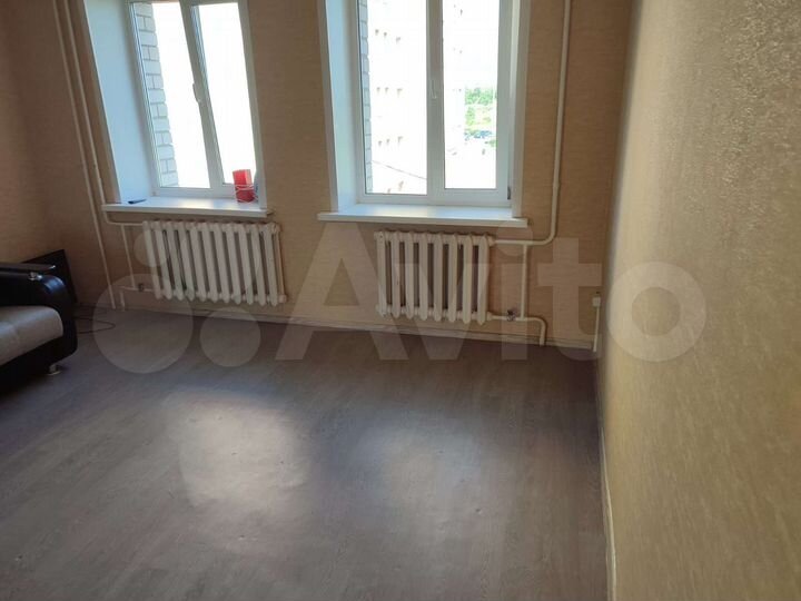 2-к. квартира, 58 м², 3/5 эт.