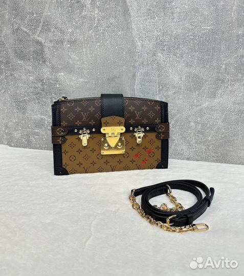 Сумка Louis Vuitton