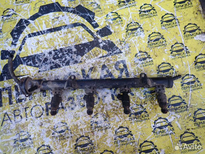 Рейка топливная (рампа) для VW Caddy II 1995-2004