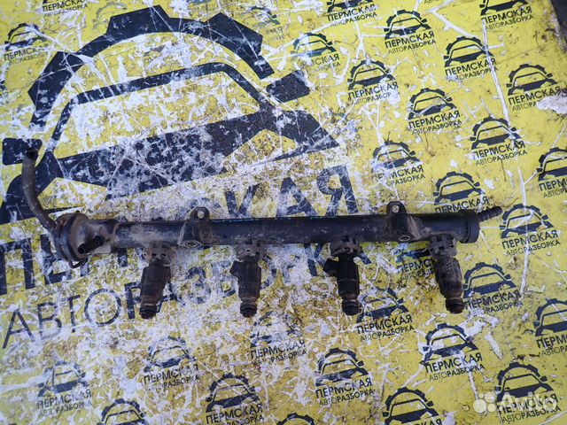 Рейка топливная (рампа) для VW Caddy II 1995-2004