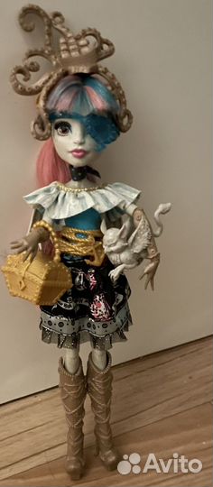 Рошель Гойл кораблекрушение монстер хай