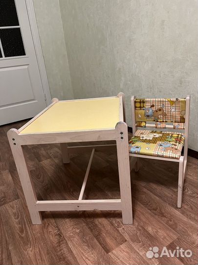 Детский стол и стул