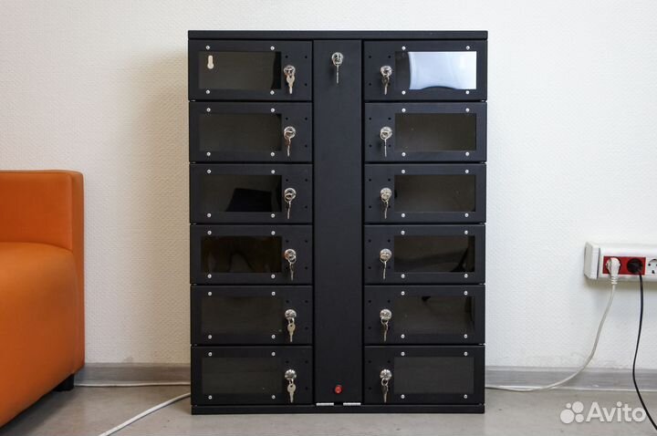 Автомат для зарядки телефонов на 10 и 12 ячеек