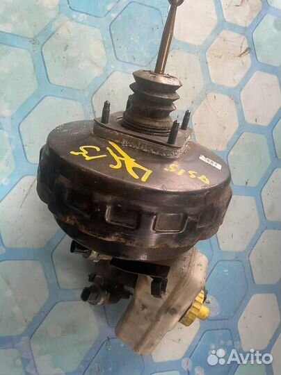 Вакуумный усилитель тормозов 8N2614105