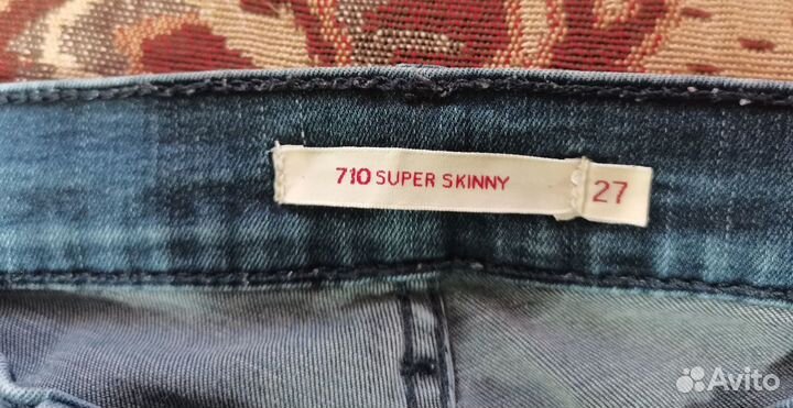 Джинсы женские levis 710